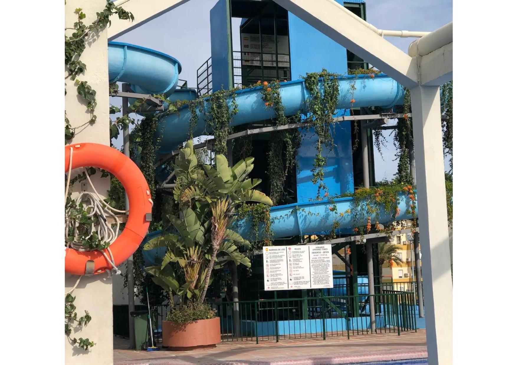 Apartment Benalbeach!! First Line & Pools *
